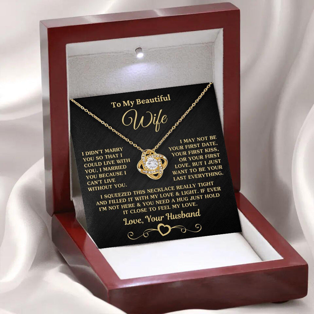 LED Lighted Gift Box Heart Necklace — Romantic Crystal Pendant for Her (Wife • Daughter • Sister)
